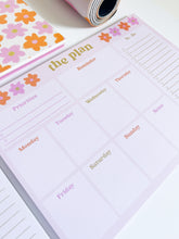 Load image into Gallery viewer, Pinky Weekly Deskpad